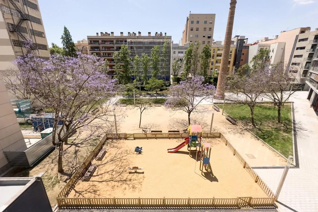 The Lonely Chimney Apartments Barcelona Hiszpania